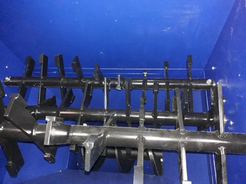 BartonTech EPS C200 — Kompaktor na polystyren s kompresním poměrem 50:1. Zpracování 50–200 kg/h.